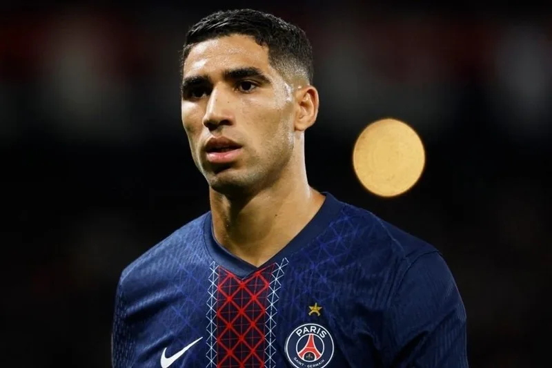 Achraf Hakimi – cơn lốc bên hành lang phải.